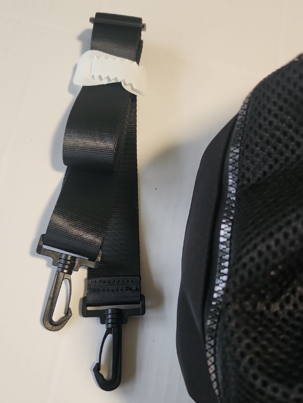 Fabletics Essential Gym Bag - Picture 12 of 14